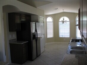 9429 Mock Heather St in Las Vegas, NV - Building Photo - Building Photo