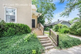 614 Lake Michigan Dr NW in Grand Rapids, MI - Building Photo - Building Photo