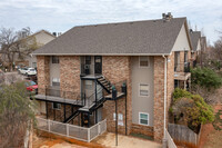 6704 N Meridian Ave in Oklahoma City, OK - Building Photo - Building Photo