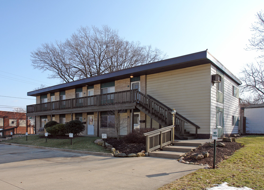 926 Florida Ave in Akron, OH - Foto de edificio