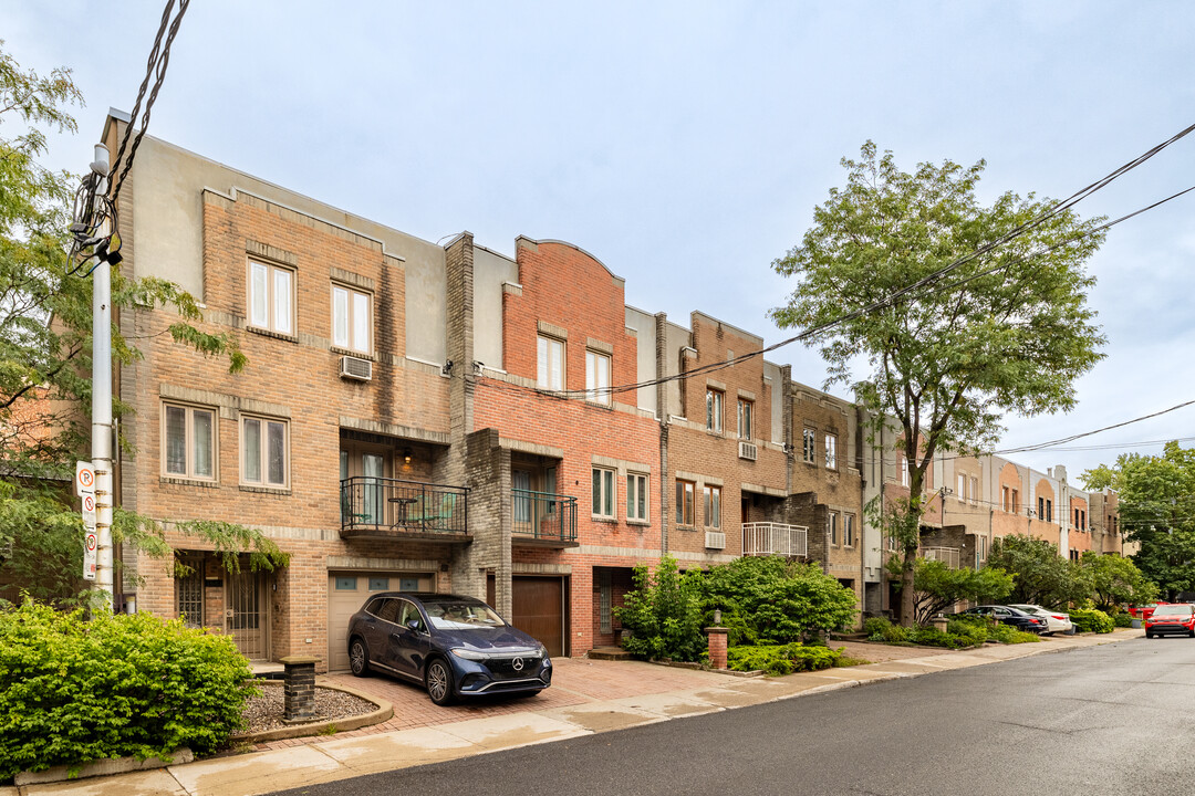 1581-1631 Wolfe Rue in Montréal, QC - Building Photo