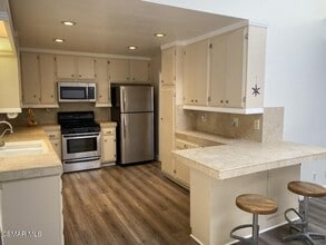 652 Harper St in Simi Valley, CA - Building Photo - Building Photo