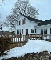 Eaton Road in Green Bay, WI - Building Photo