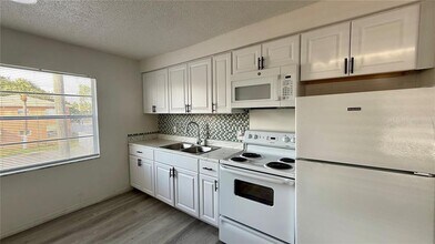 696 Michigan Ct in St. Cloud, FL - Building Photo - Building Photo