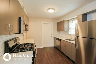 1828 Sunrise Dr in Moore, OK - Building Photo - Building Photo