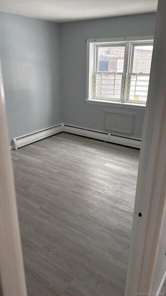 191 Oak St in Bridgeport, CT - Building Photo