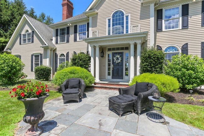 62 Sherwood Dr in Easton, CT - Building Photo - Building Photo