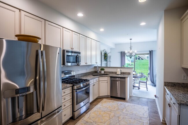 9875 Williams Dr in Huntley, IL - Building Photo - Building Photo