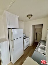 407 W Manchester Blvd in Inglewood, CA - Building Photo - Building Photo