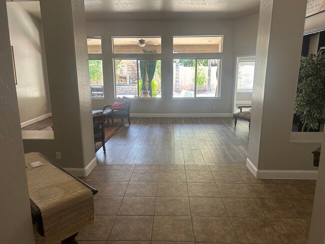 758 S Lagoon Dr in Gilbert, AZ - Building Photo - Building Photo