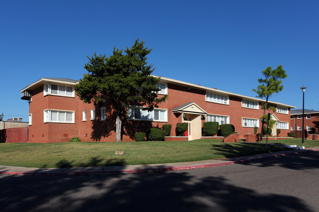 Mayfair Garden Apartments in Oklahoma City, OK - Building Photo - Building Photo