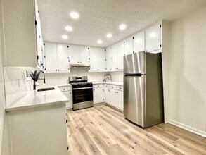 265 Handley Ct in Tyrone, GA - Building Photo - Building Photo