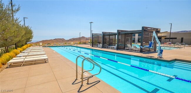 property at 12457 Heritage Bend Dr