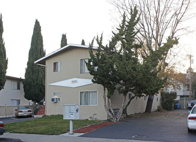 Jackson Street Apartments in Santa Clara, CA - Foto de edificio - Building Photo