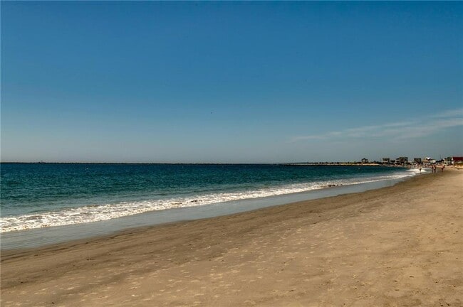 property at 154 Sand Hill Cove Rd