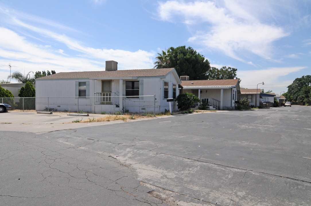 Pepper Tree Mobile Home Park in San Bernardino, CA - Building Photo