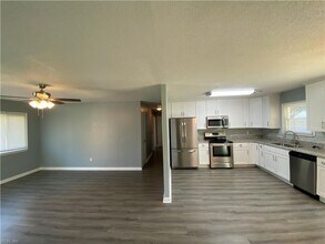 3529 Boyd Rd in Virginia Beach, VA - Building Photo - Building Photo