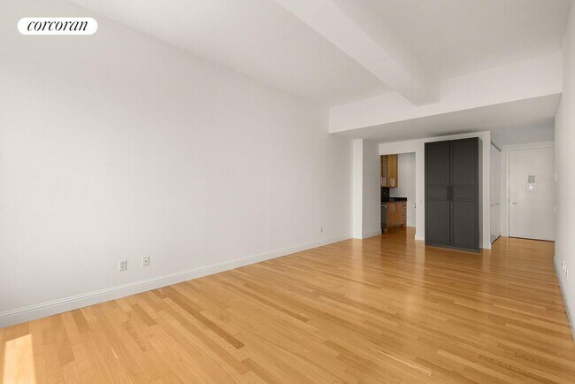 88 Greenwich St in New York, NY - Building Photo - Building Photo