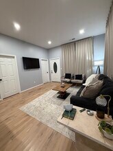 39 Akron St in Cartersville, GA - Building Photo - Building Photo