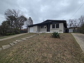 904 Santa Rosa Dr in Killeen, TX - Building Photo - Building Photo