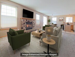 1805 Deer Path in Waukesha, WI - Foto de edificio - Building Photo