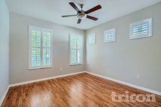 14038 Waterville Cir, Unit HH246 in Tampa, FL - Building Photo - Building Photo