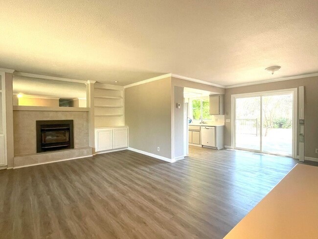 10941 Badger Ct in Penn Valley, CA - Building Photo - Building Photo