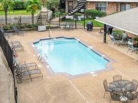 415 Thigpen Dr in Tyler, TX - Building Photo