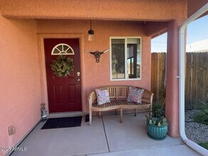 10238 S Honeysuckle Dr in Miracle Valley, AZ - Building Photo - Building Photo