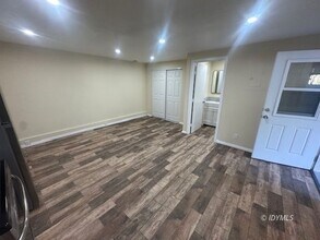 26345 CA-243 in Idyllwild, CA - Foto de edificio - Building Photo