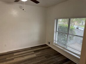 7745 Dentcrest Dr in Dallas, TX - Building Photo - Building Photo