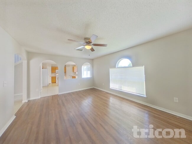 5512 Treig Ln in Wesley Chapel, FL - Building Photo - Building Photo