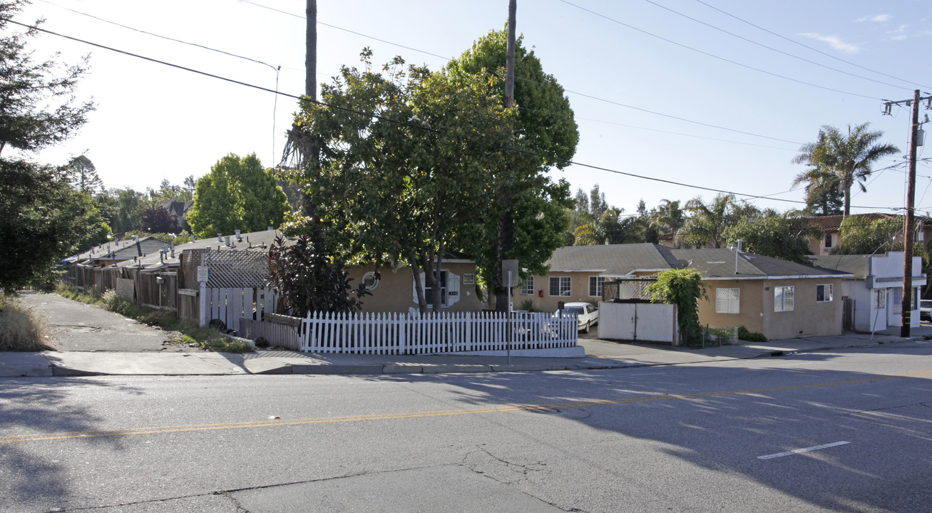 344-350 Ocean St in Santa Cruz, CA - Building Photo