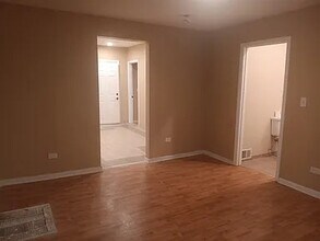 5005 W Chicago Ave in Chicago, IL - Building Photo - Building Photo