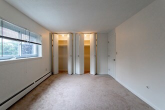 Residences at Riverside in Manchester, NH - Building Photo - Interior Photo