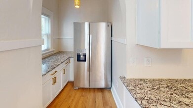 121 College Pl in Ypsilanti, MI - Building Photo - Building Photo