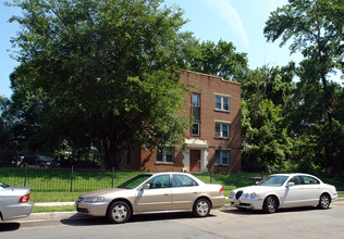 4904 Quarles St NE in Washington, DC - Building Photo - Building Photo