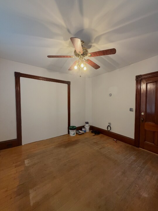 85 Milk St in Fitchburg, MA - Foto de edificio