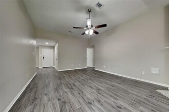 2702 Fox View Cir in Spring, TX - Building Photo - Building Photo