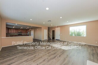 34921 Ryanside Ct in Winchester, CA - Building Photo - Building Photo