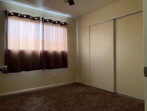 16481 Waterway Cir, Unit C in Huntington Beach, CA - Foto de edificio - Building Photo