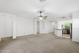 14568 W Crocus Dr in Surprise, AZ - Building Photo - Building Photo