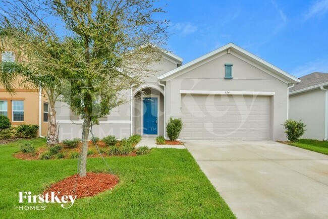 property at 824 Grand Hilltop Dr