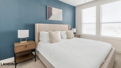 729 Junction Dr, Unit A352 in Allen, TX - Foto de edificio - Building Photo