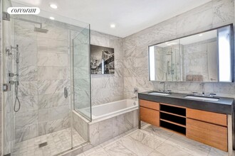 75 Wall St in New York, NY - Building Photo - Building Photo