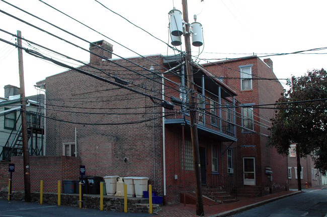 109 Washington St in Harrisburg, PA - Building Photo - Building Photo