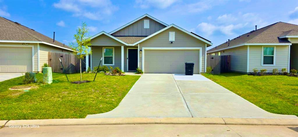 22807 Prairie Dog Rd in Splendora, TX - Building Photo