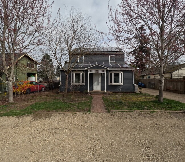 property at 9516 SE 74th Ave