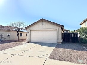 12649 W Laurel Ln in El Mirage, AZ - Building Photo - Building Photo