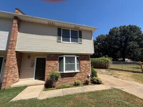 426-428 Moody Ave in Martin, TN - Foto de edificio - Building Photo